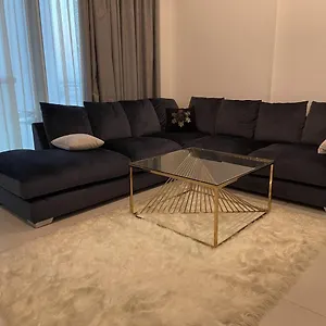  Apartment One-bedroom